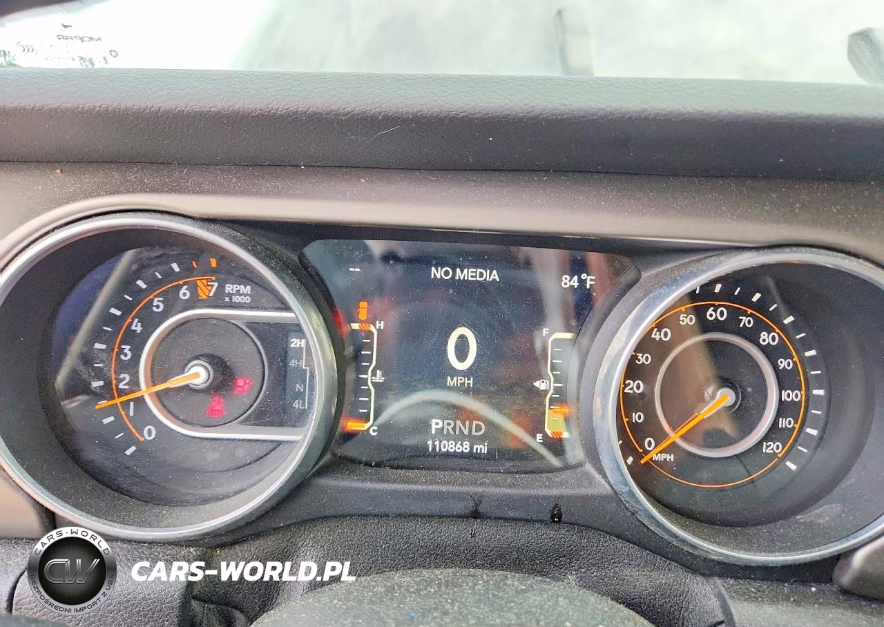2018 Jeep Wrangler Unlimited Sport VIN:1C4HJXDG1JW287427 - 9