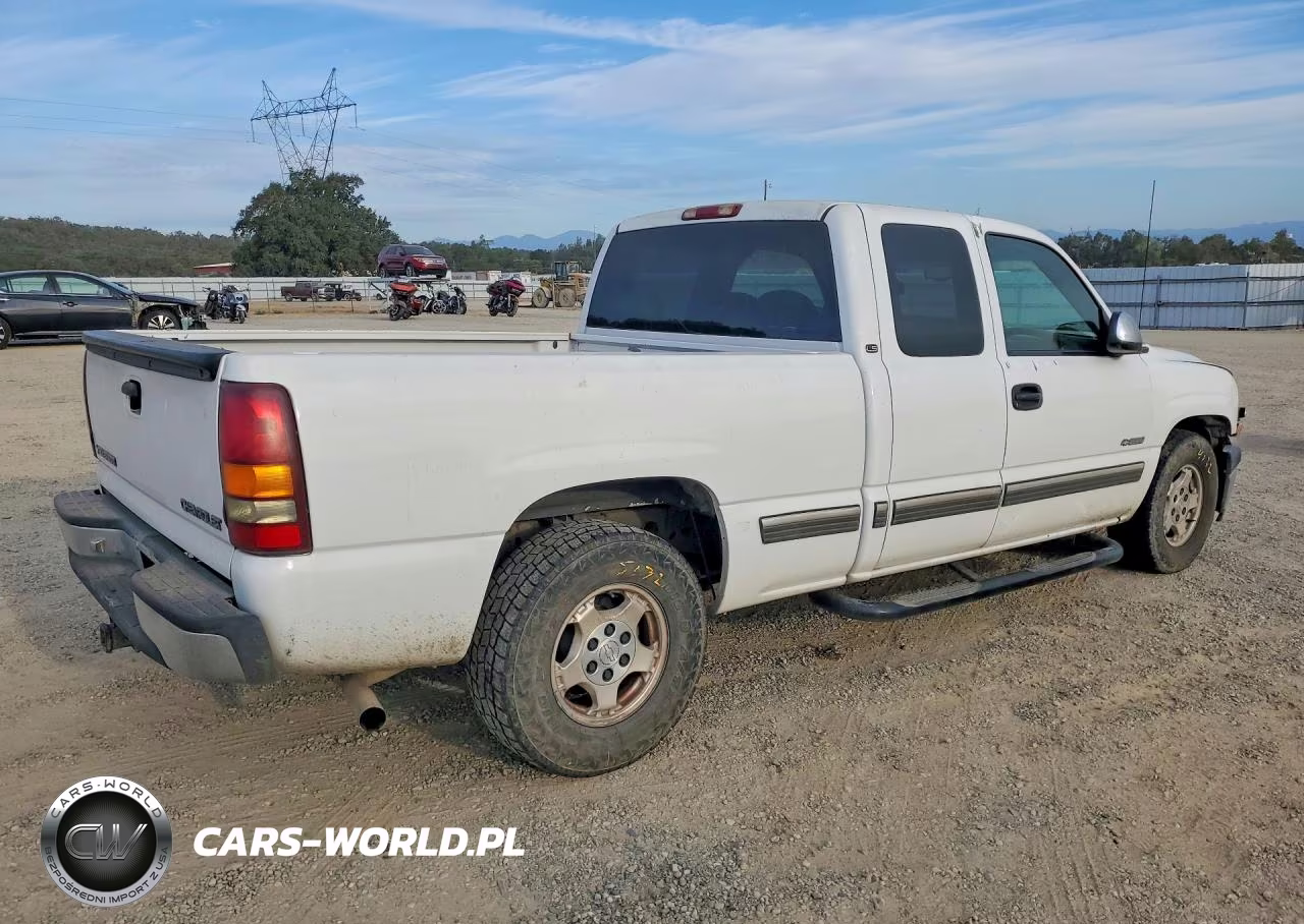 2000 Chevrolet Silverado C1500 VIN:2GCEC19T6Y1336168 - 3