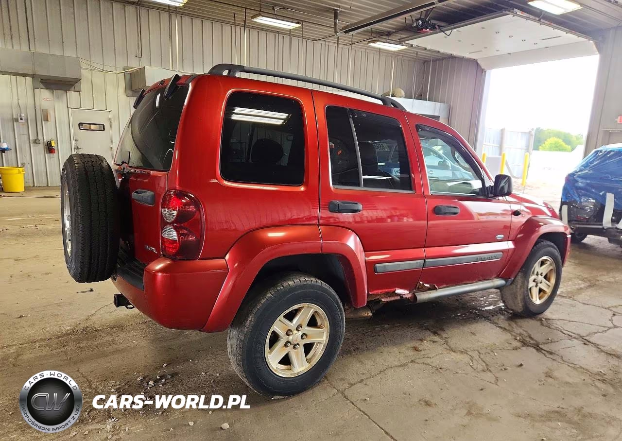 2007 Jeep Liberty Sport VIN:1J4GL48K37W580512 - 3