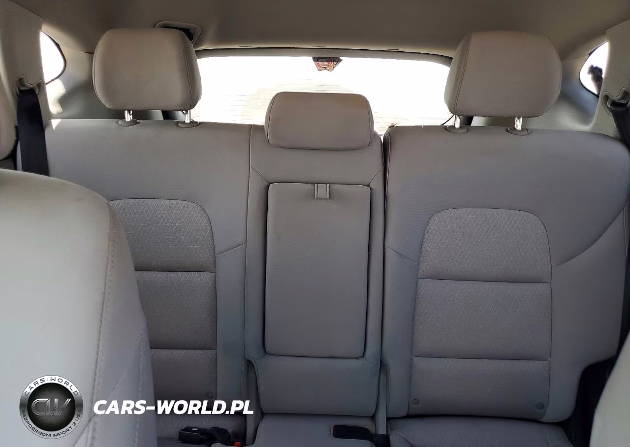 2018 Hyundai Tucson Sel VIN:KM8J3CA43JU693974 - 10