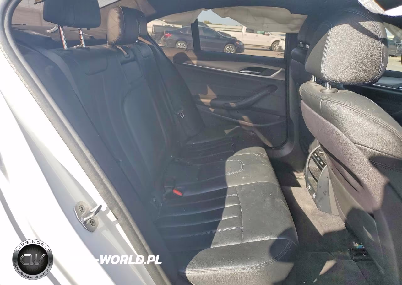 2018 BMW 530 I VIN:WBAJA5C50JWA37716 - 10