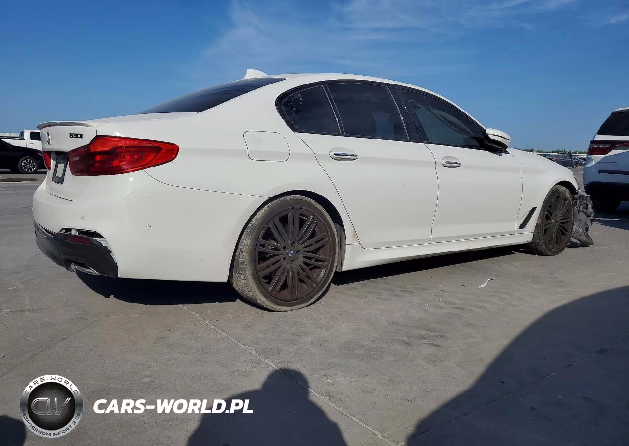 2018 BMW 530 I VIN:WBAJA5C50JWA37716 - 3