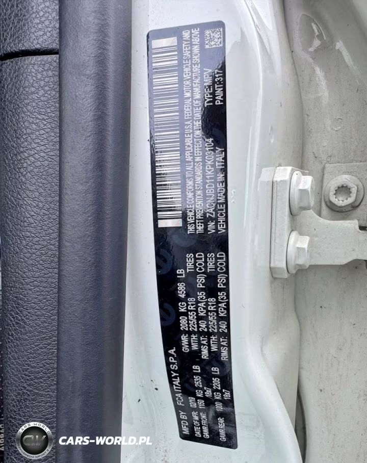 2019 Jeep Renegade Limited VIN:ZACNJBD11KPK03104 - 10