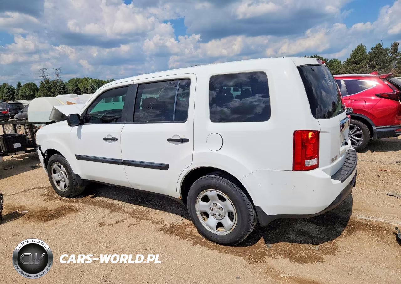 2015 Honda Pilot Lx VIN:5FNYF4H22FB014443 - 2