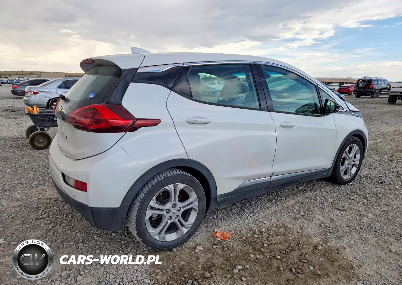 2017 Chevrolet Bolt Ev Lt VIN:1G1FW6S09H4178396 - 3
