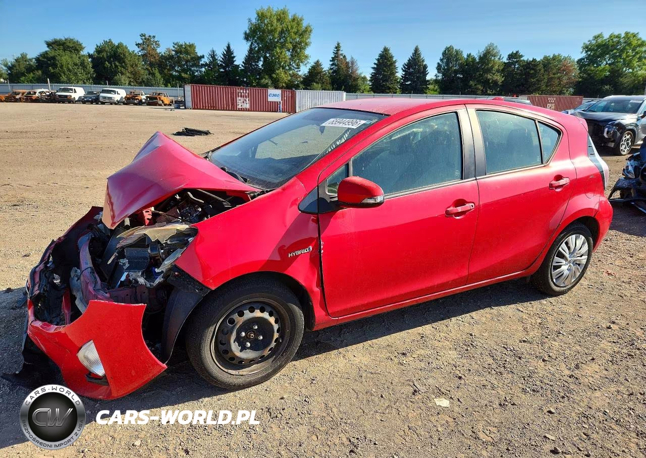 2015 Toyota Prius C One