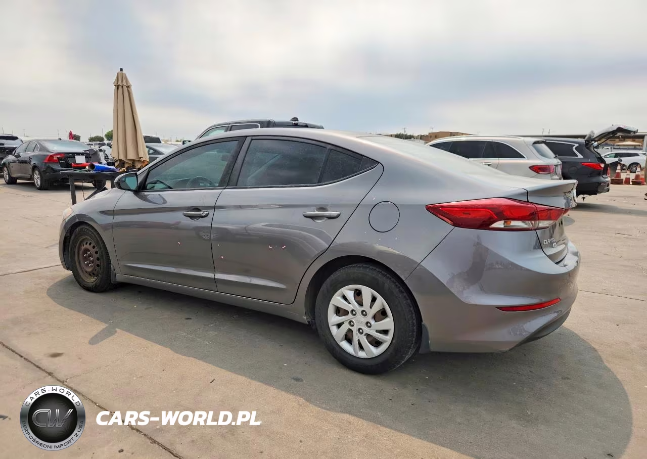 2018 Hyundai Elantra Se VIN:5NPD74LF1JH332926 - 2