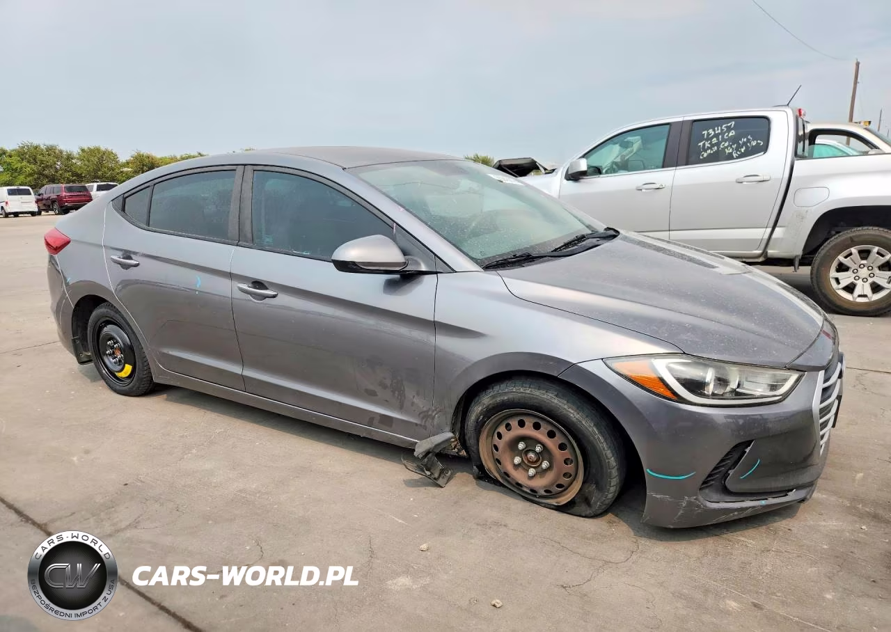2018 Hyundai Elantra Se VIN:5NPD74LF1JH332926 - 4