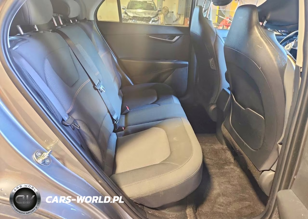 2026 Kia Niro Lx VIN:KNDCP3LE9T5341227 - 11