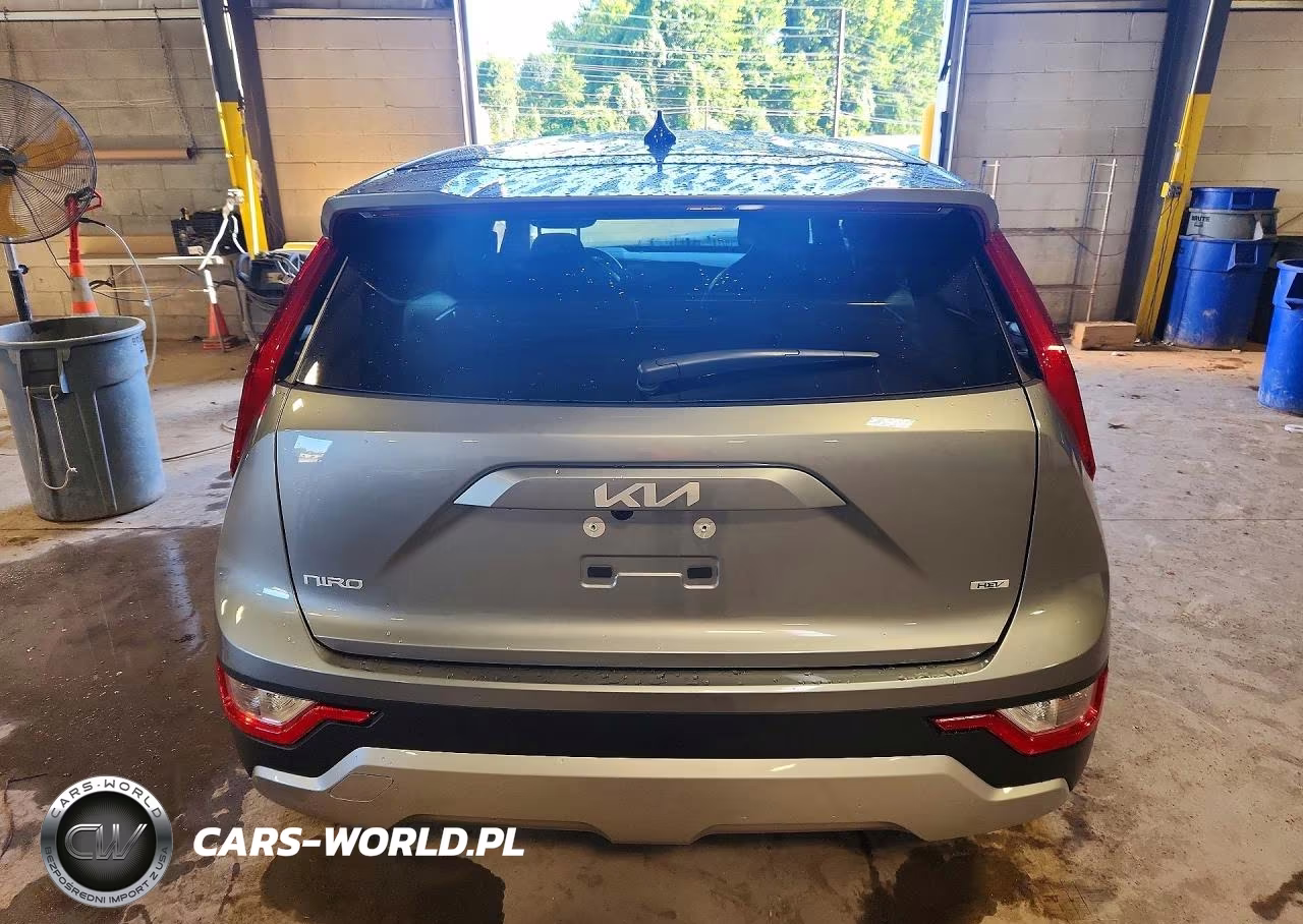 2026 Kia Niro Lx VIN:KNDCP3LE9T5341227 - 6