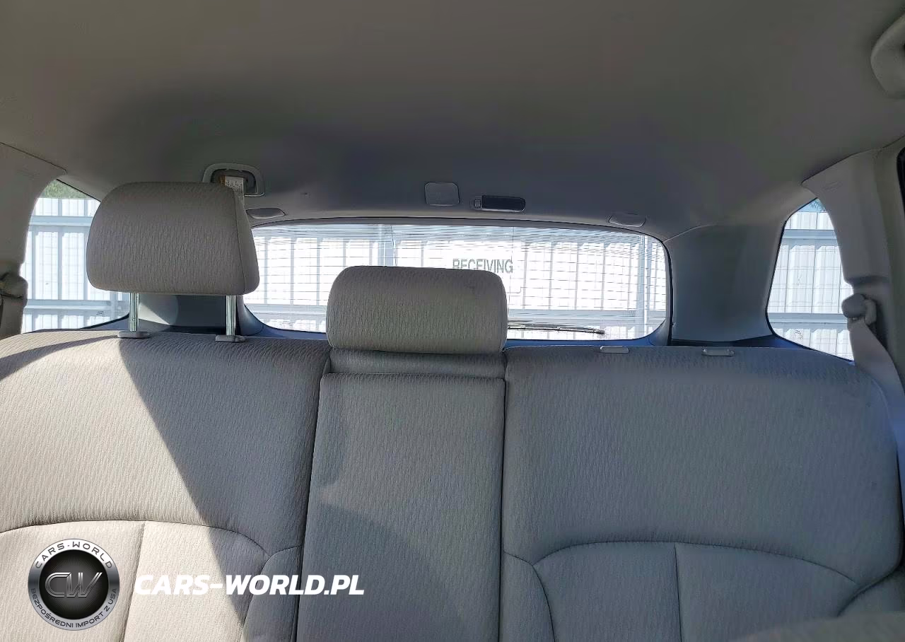 2010 Subaru Outback 2.5I Premium VIN:4S4BRBCC7A3330102 - 10