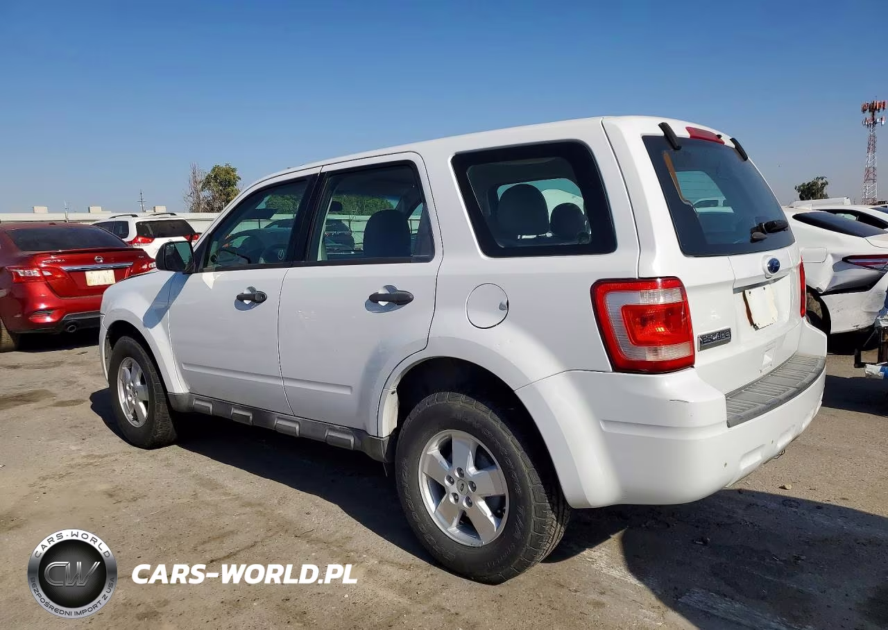2011 Ford Escape Xls VIN:1FMCU0C74BKA88113 - 2