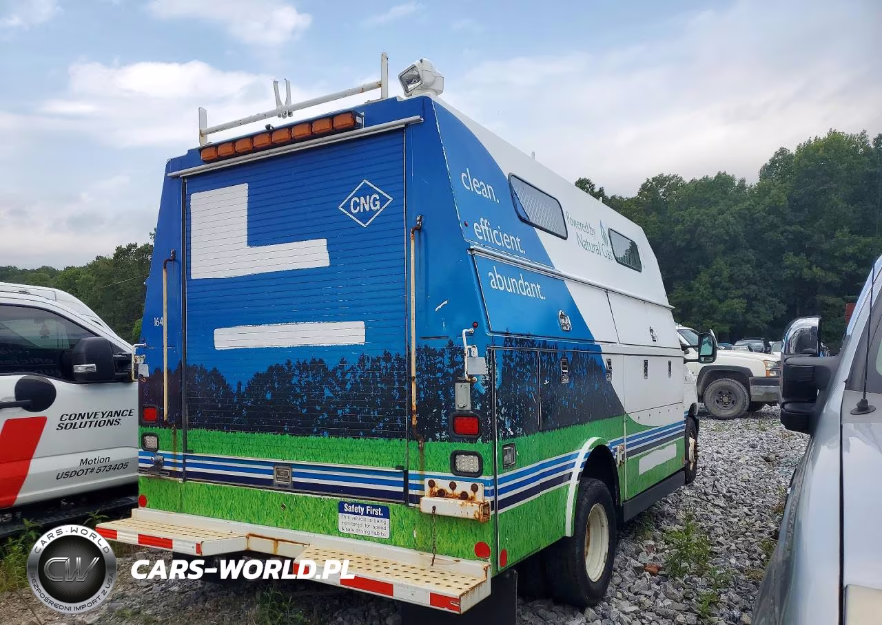2016 Ford Econoline E450 Super Duty Cutaway Van VIN:1FDXE4FS3GDC55546 - 3