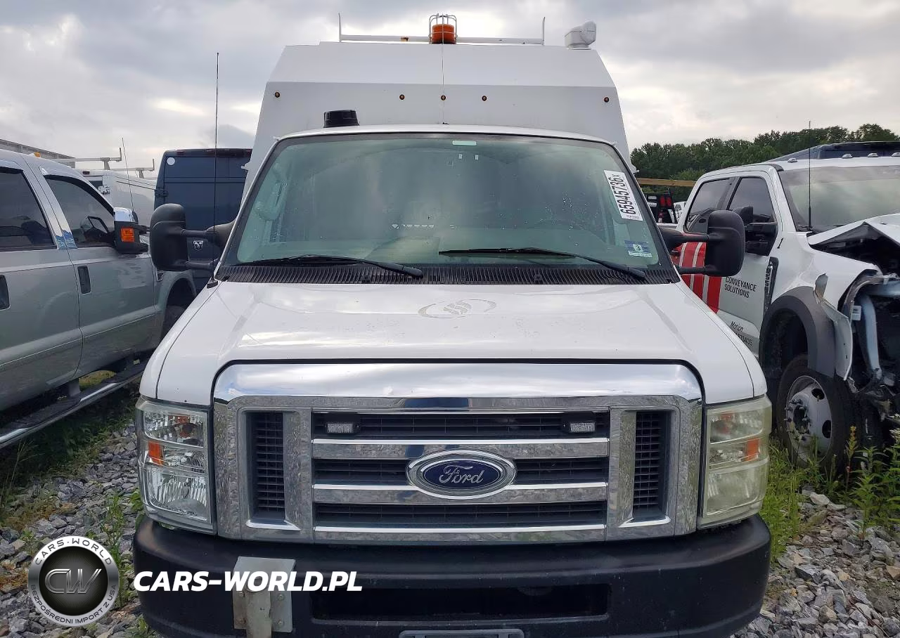 2016 Ford Econoline E450 Super Duty Cutaway Van VIN:1FDXE4FS3GDC55546 - 5