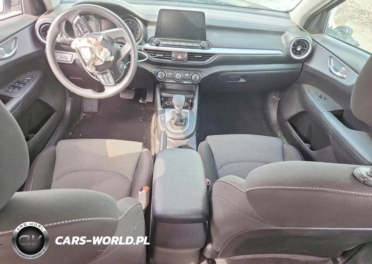 2023 Kia Forte Lxs VIN:3KPF24AD5PE579257 - 8