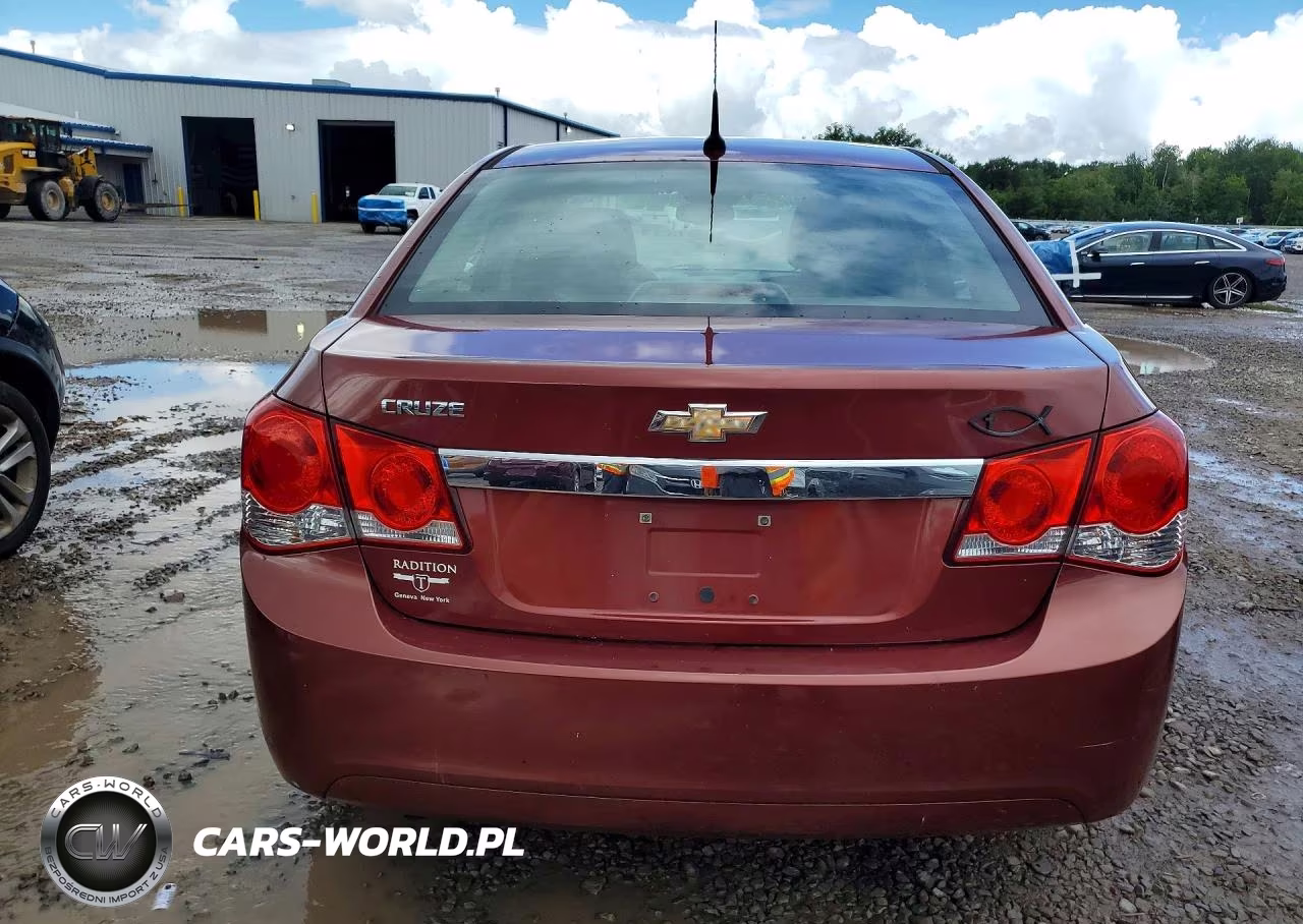 2012 Chevrolet Cruze Ls VIN:1G1PC5SH8C7337834 - 6