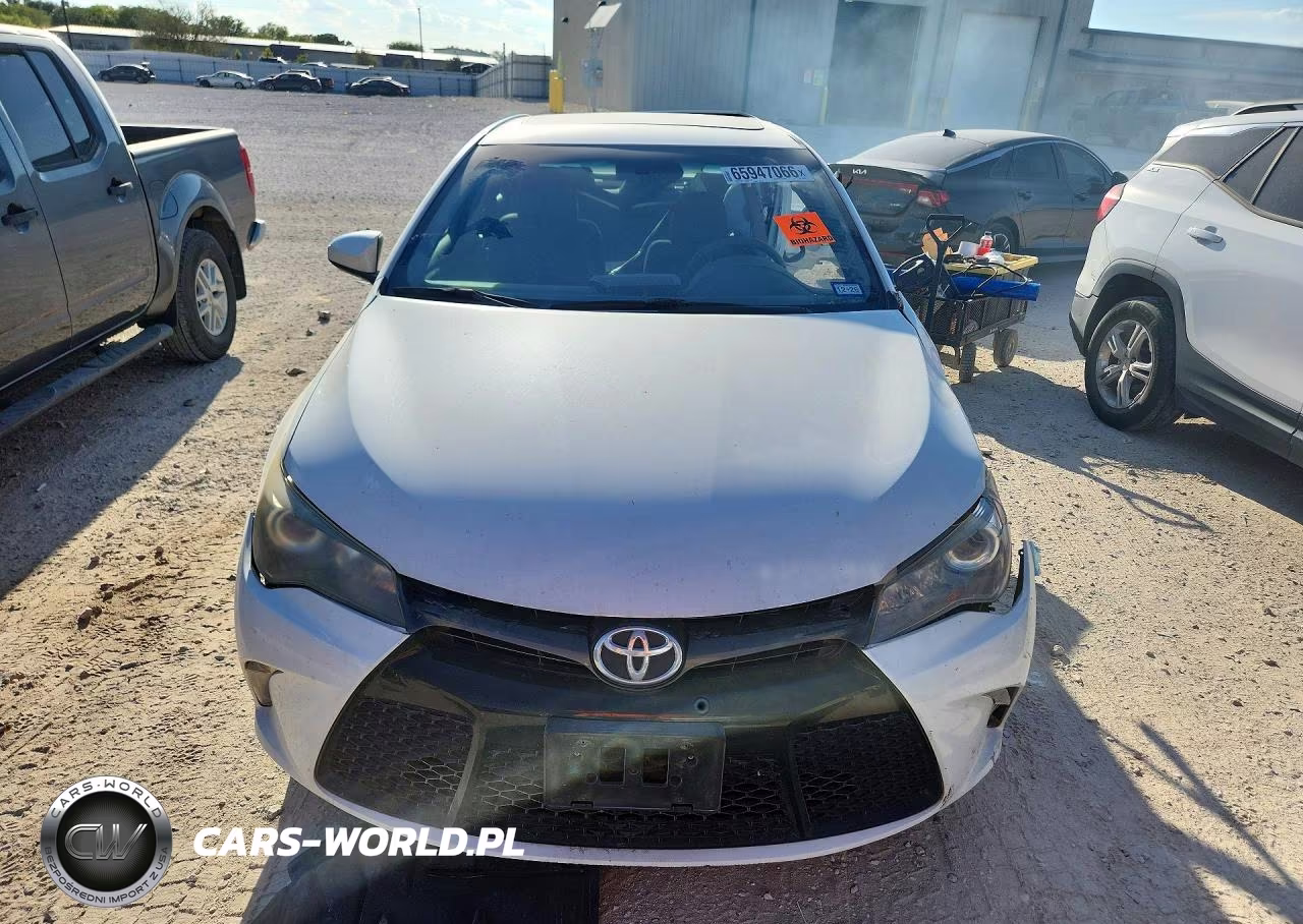 2016 Toyota Camry Xse VIN:4T1BF1FK1GU230408 - 5