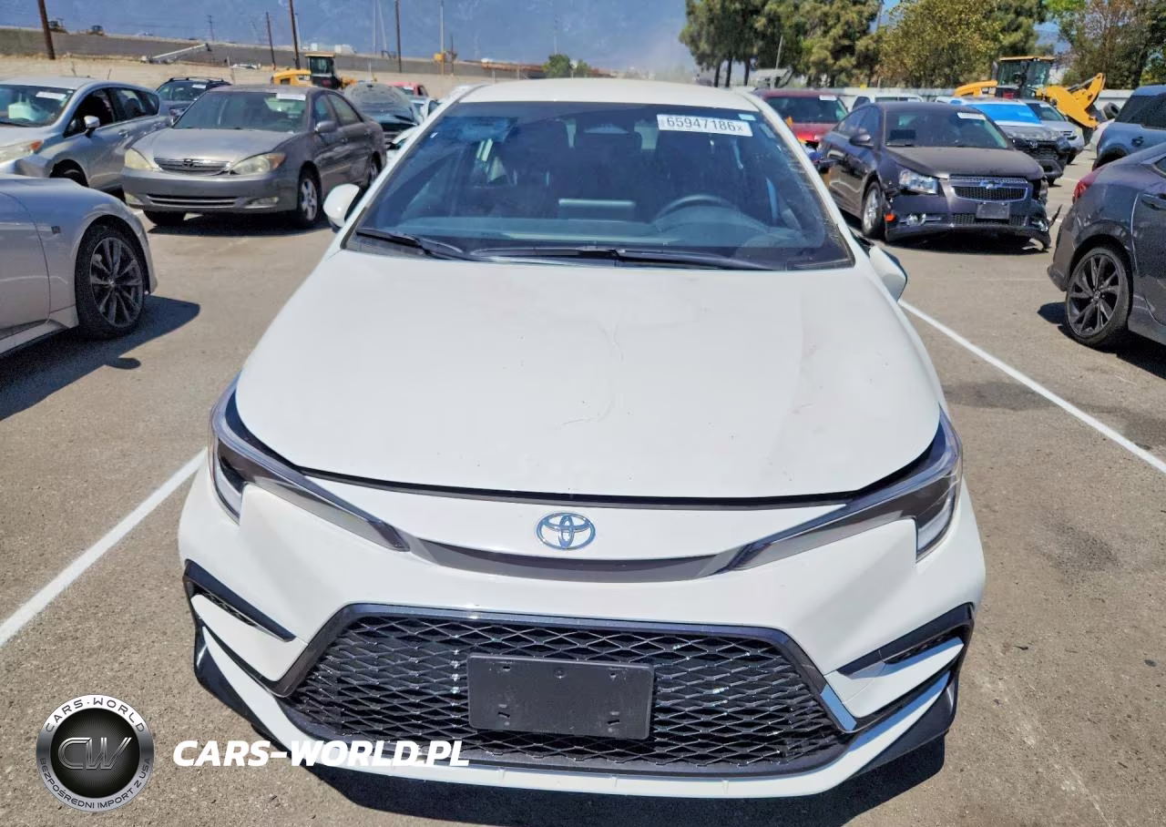 2026 Toyota Corolla Hybrid Se VIN:JTDBCMFE2T3147627 - 5