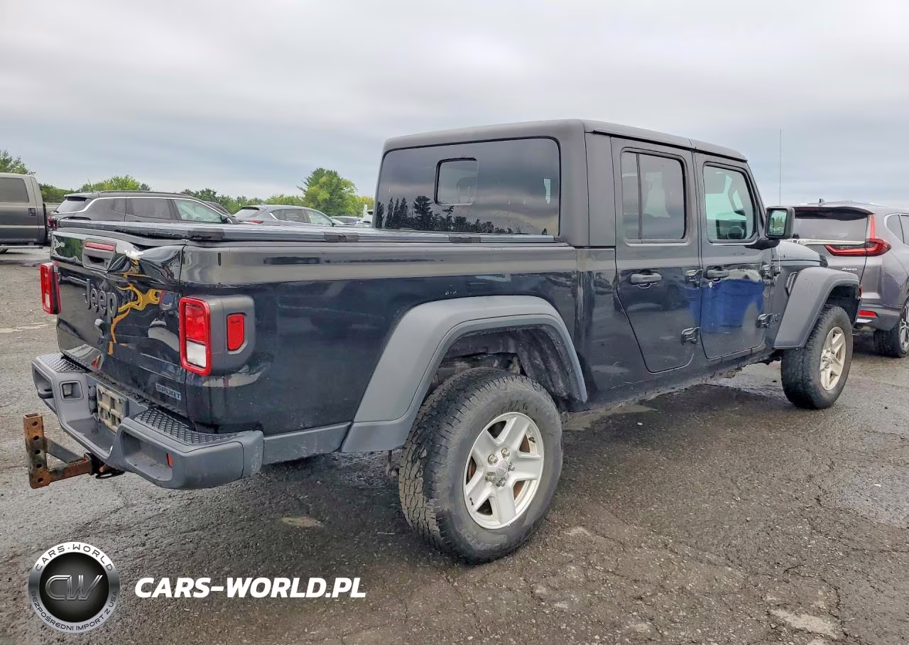 2020 Jeep Gladiator Sport VIN:1C6HJTAG1LL139660 - 3