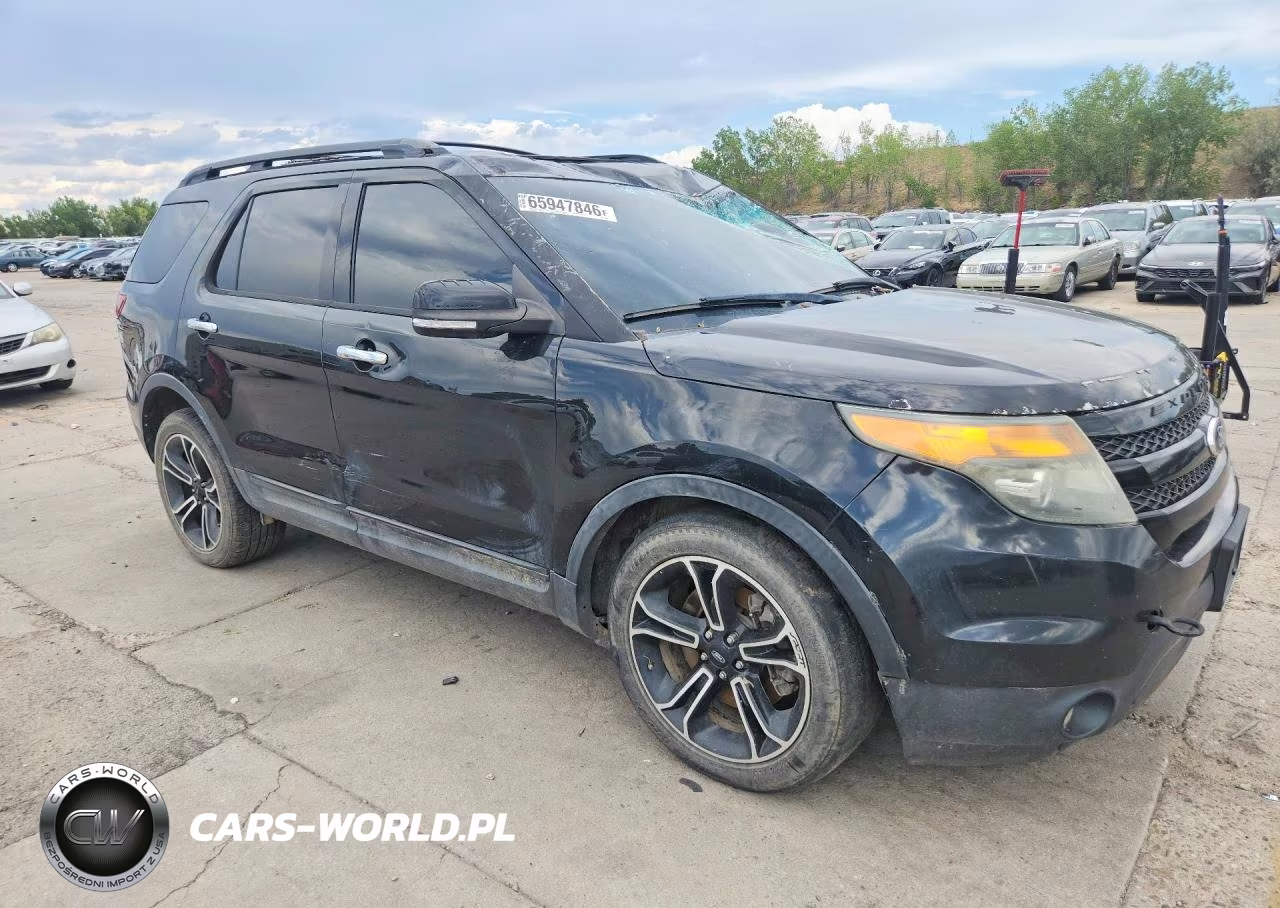 2013 Ford Explorer Sport VIN:1FM5K8GT6DGB53344 - 4