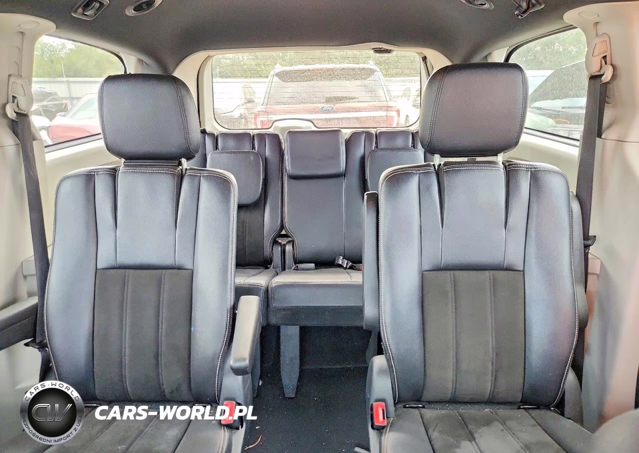 2019 Dodge Grand Caravan Sxt VIN:2C4RDGCG0KR564317 - 10
