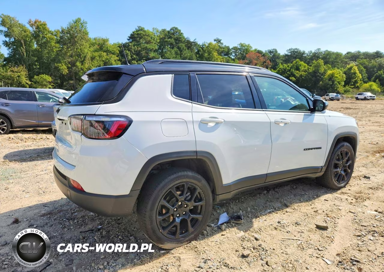 2023 Jeep Compass Latitude VIN:3C4NJDBN5PT539973 - 3