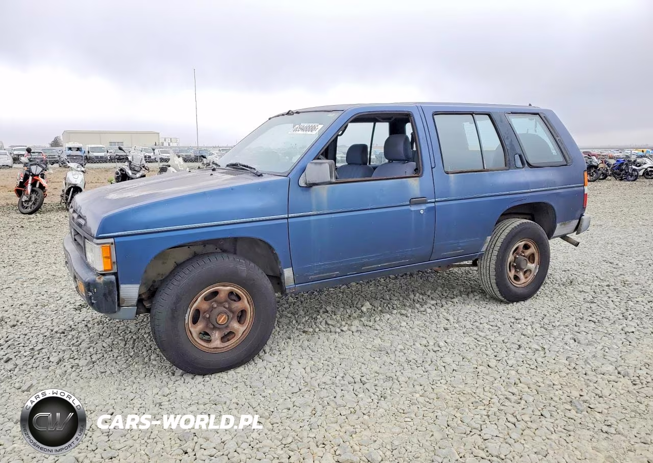1994 Nissan Pathfinder Xe