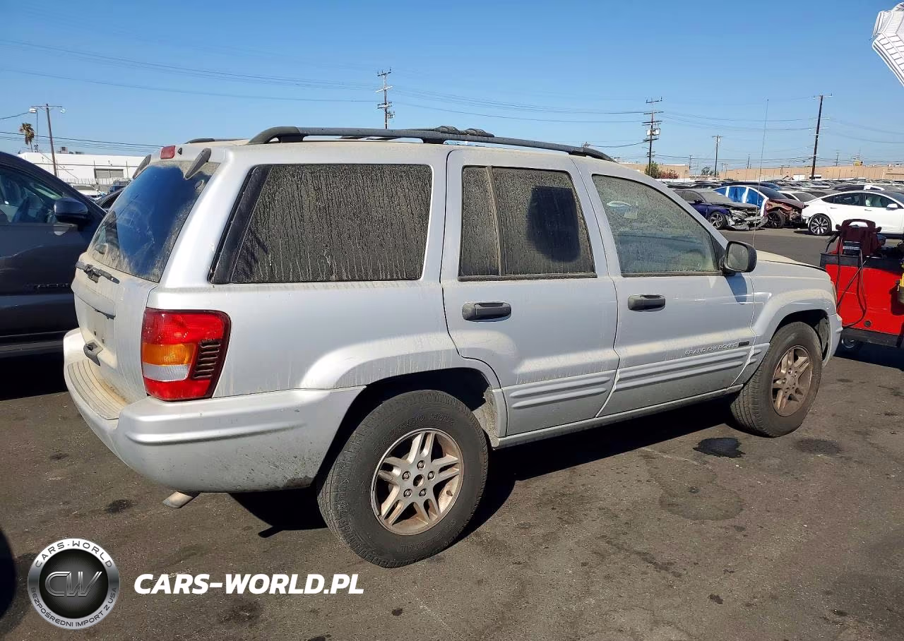 2004 Jeep Grand Cherokee Laredo VIN:1J4GX48S14C212606 - 3
