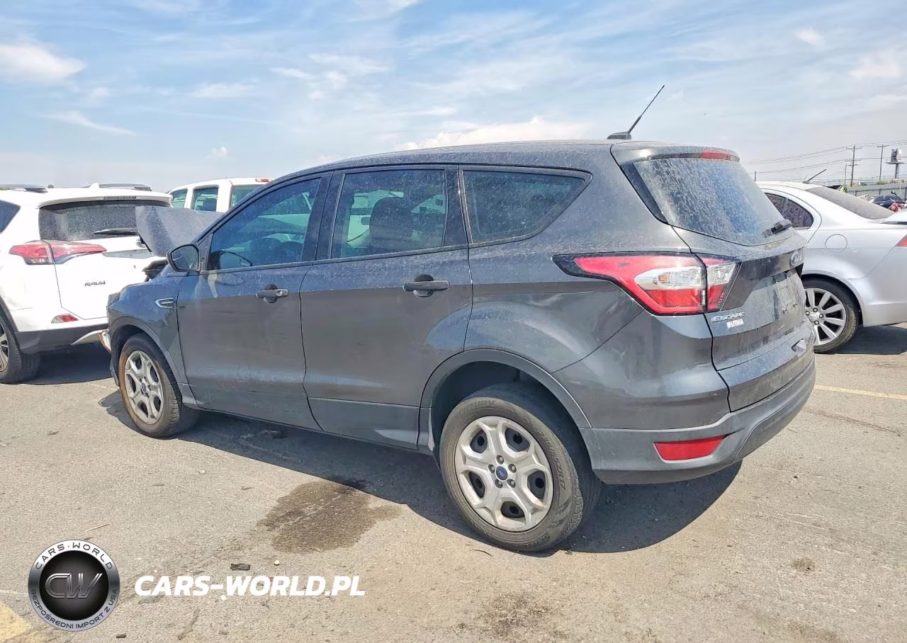2017 Ford Escape S VIN:1FMCU0F7XHUD87193 - 2