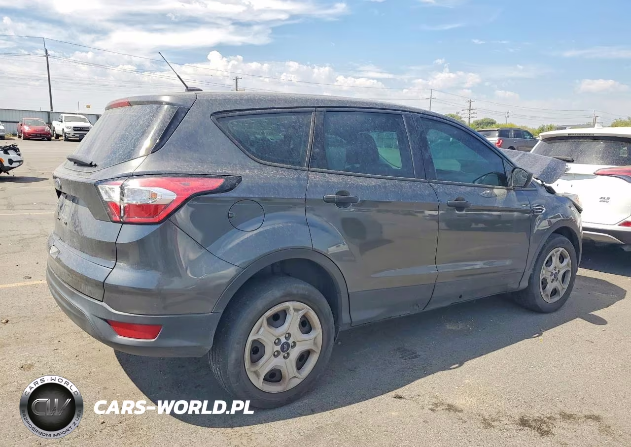 2017 Ford Escape S VIN:1FMCU0F7XHUD87193 - 3