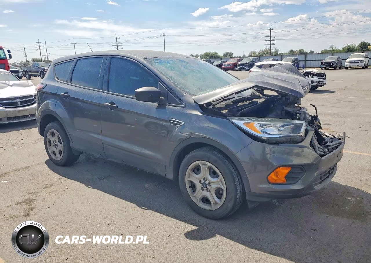 2017 Ford Escape S VIN:1FMCU0F7XHUD87193 - 4