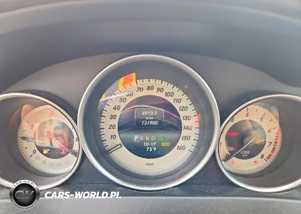 2014 Mercedes-Benz C 300 4Matic VIN:WDDGF8ABXER317112 - 9
