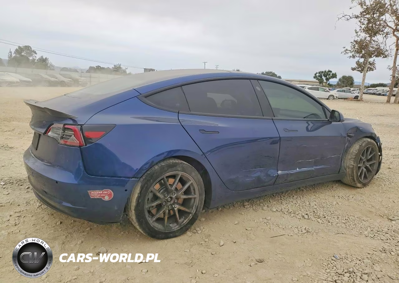 2022 Tesla Model 3 VIN:5YJ3E1EA2NF144325 - 3
