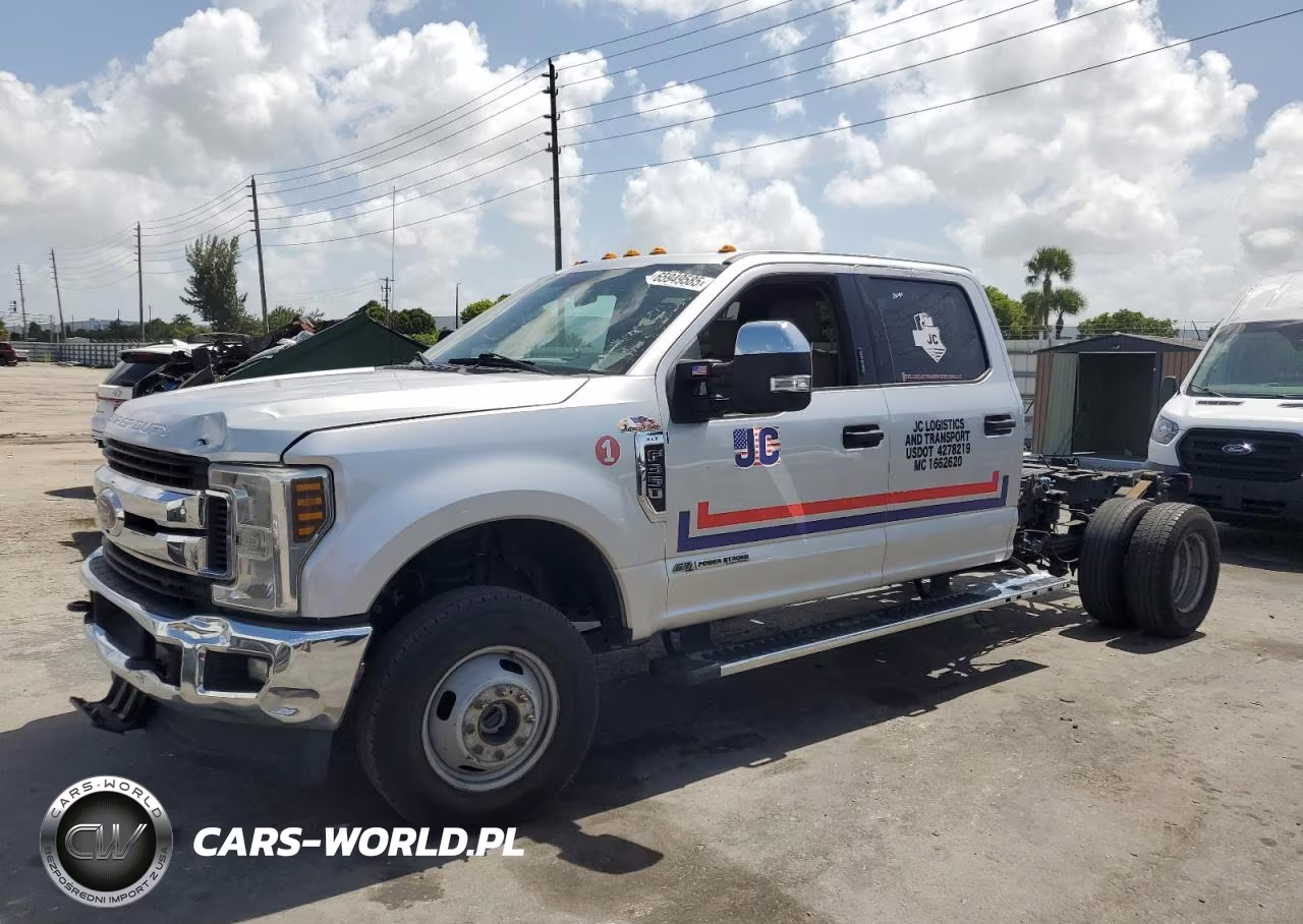 2019 Ford F350 Super Duty – zdjęcie 1 z 13