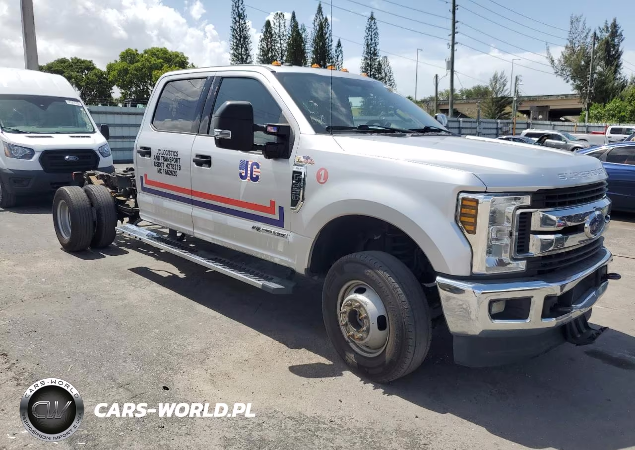 2019 Ford F350 Super Duty VIN:1FT8W3DT8KEF75329 - 4