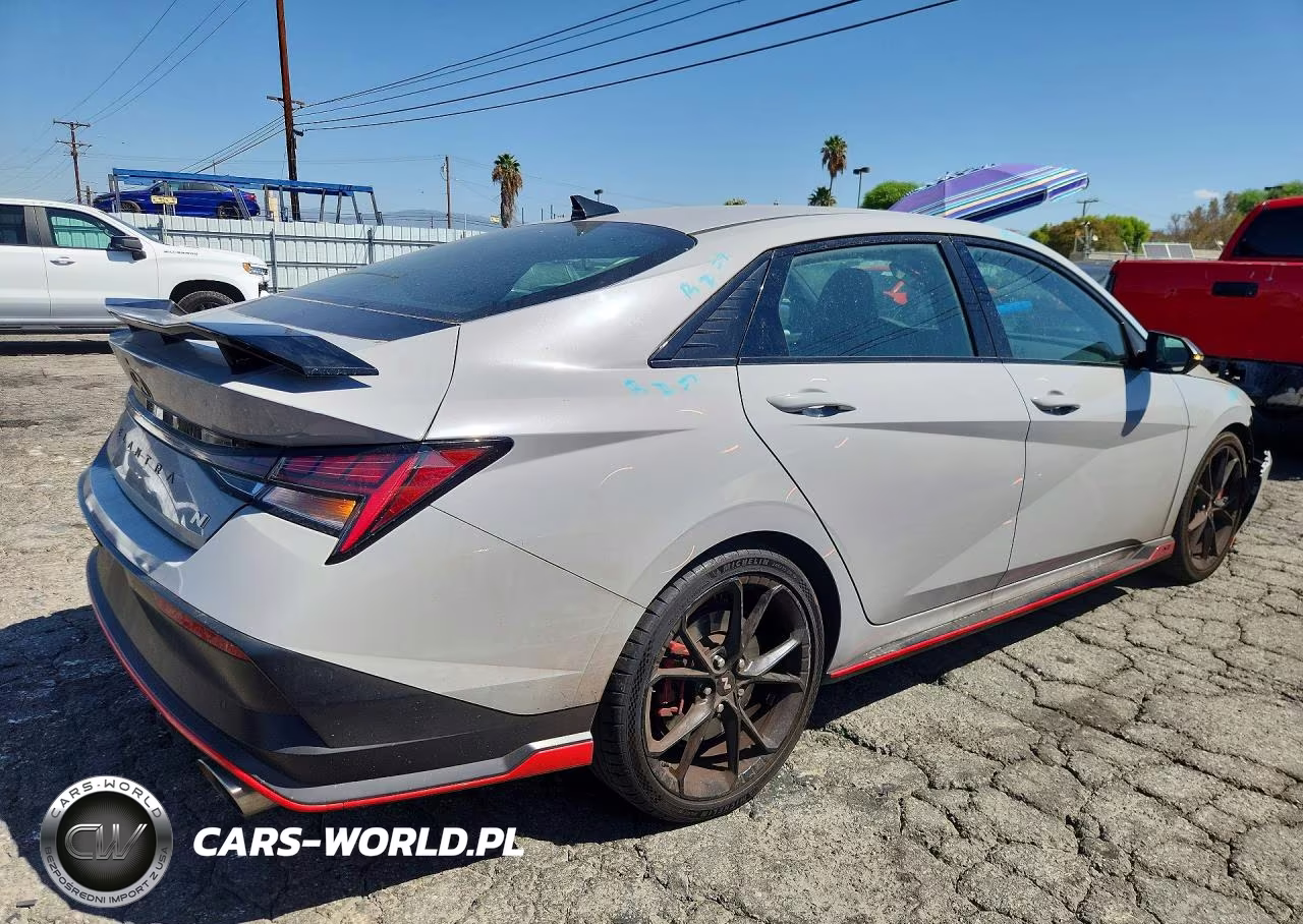 2025 Hyundai Elantra N Base VIN:KMHLW4DK8SU028845 - 3