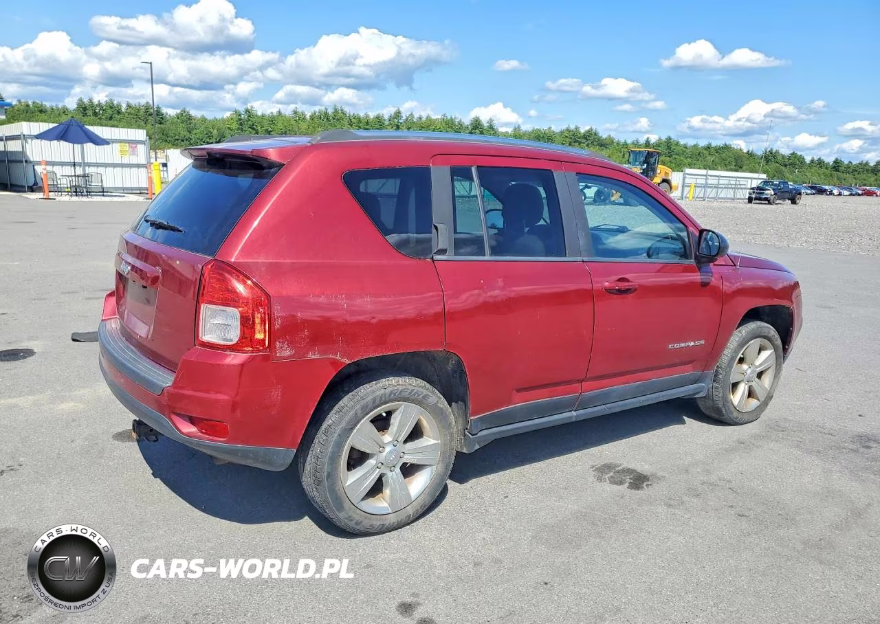 2012 Jeep Compass Sport VIN:1C4NJDBB0CD576905 - 3