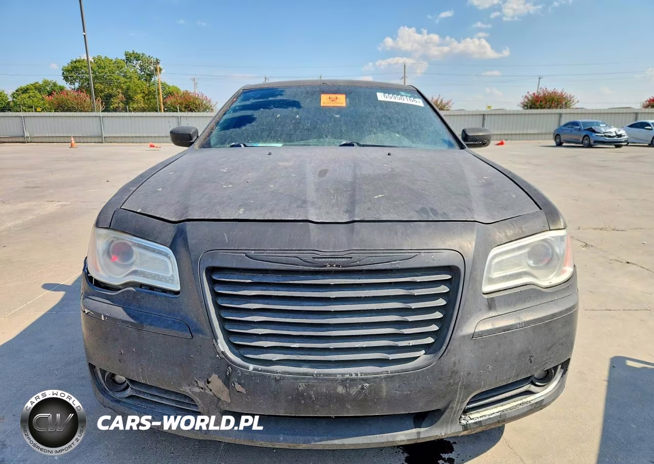 2013 Chrysler 300 VIN:2C3CCAAG1DH589264 - 5
