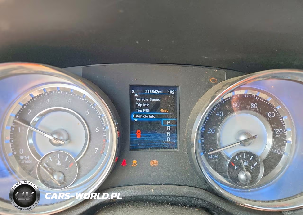 2013 Chrysler 300 VIN:2C3CCAAG1DH589264 - 9