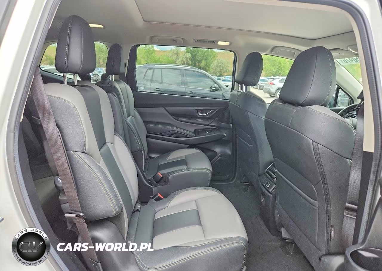 2025 Subaru Ascent Onyx Edition VIN:4S4WMAFD3S3414773 - 11