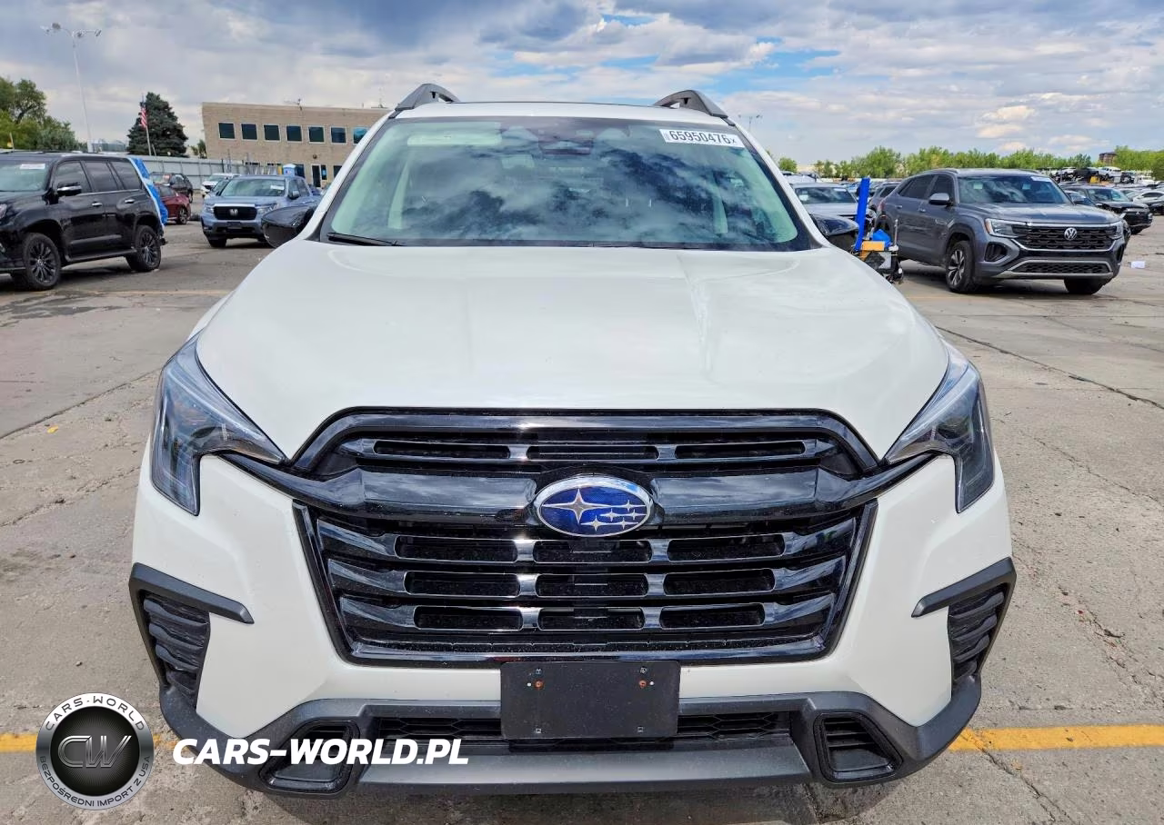 2025 Subaru Ascent Onyx Edition VIN:4S4WMAFD3S3414773 - 5