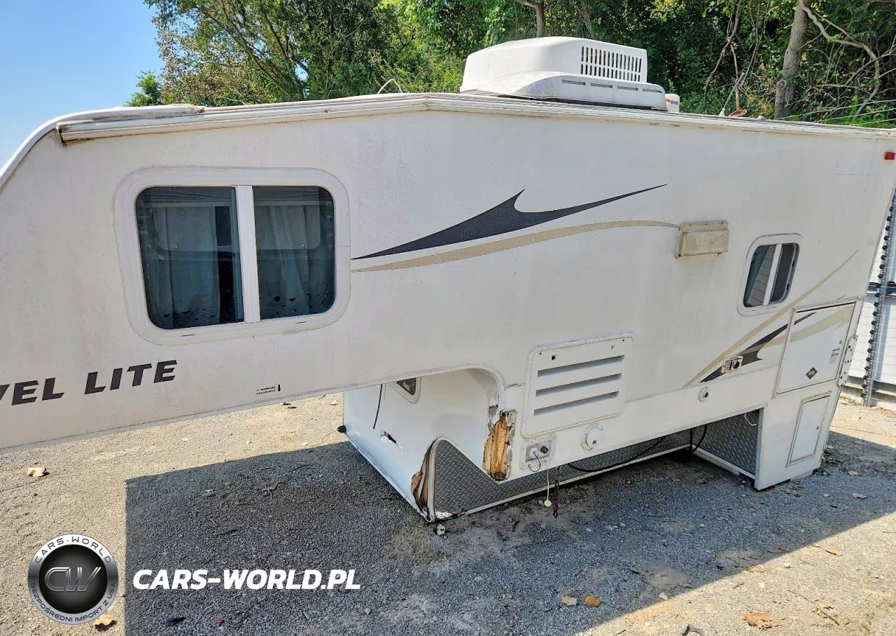 2007 Travel Lite Slide-In Camper VIN:A890SBRX081863000 - 9