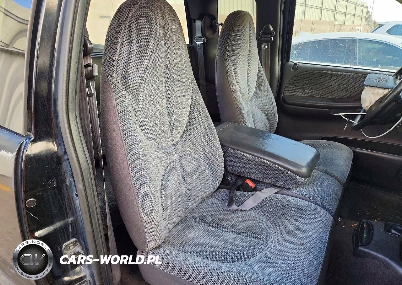 1999 Dodge Dakota VIN:1B7GG22Y1XS234252 - 10