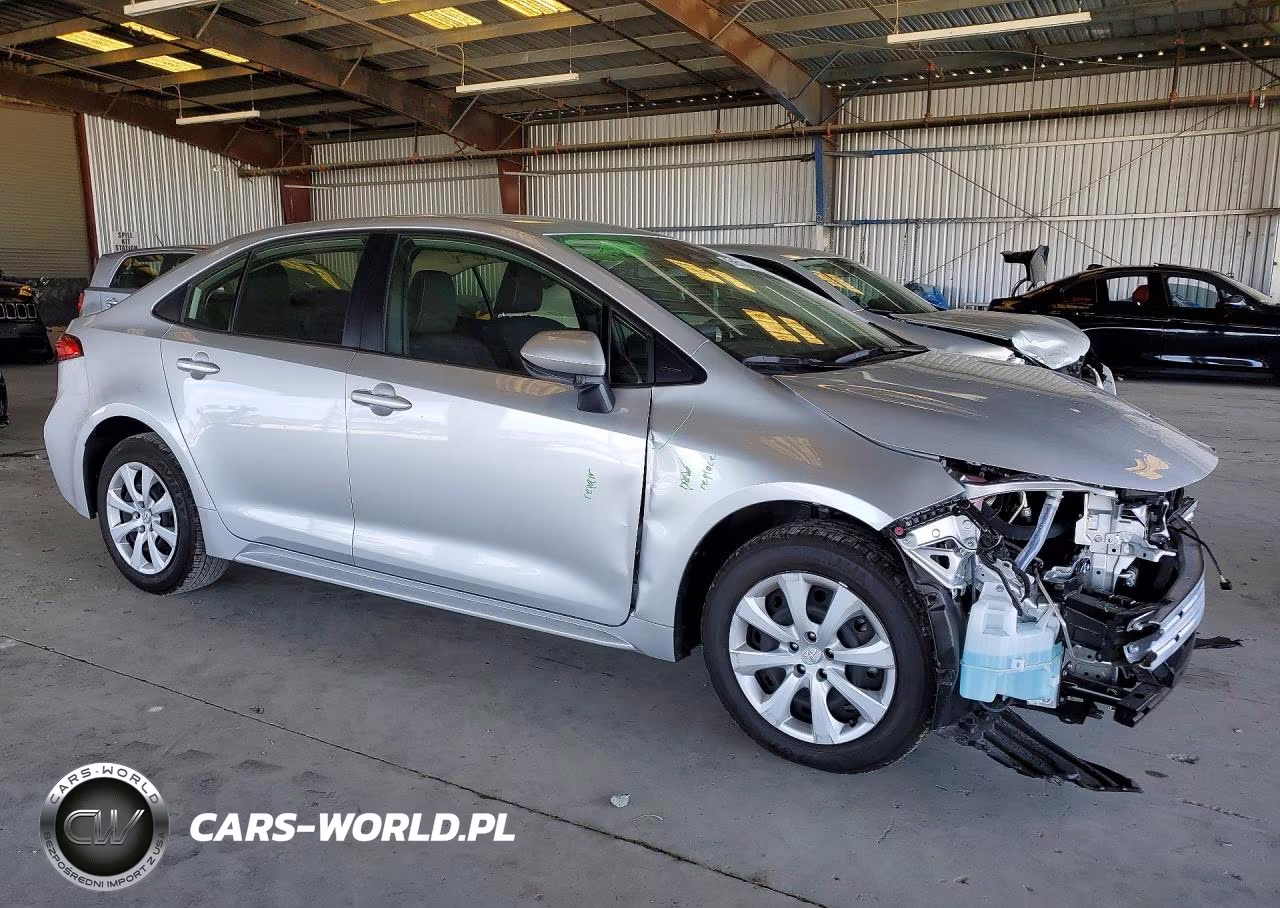 2026 Toyota Corolla Hybrid Le VIN:JTDBCMFE3T3118329 - 4