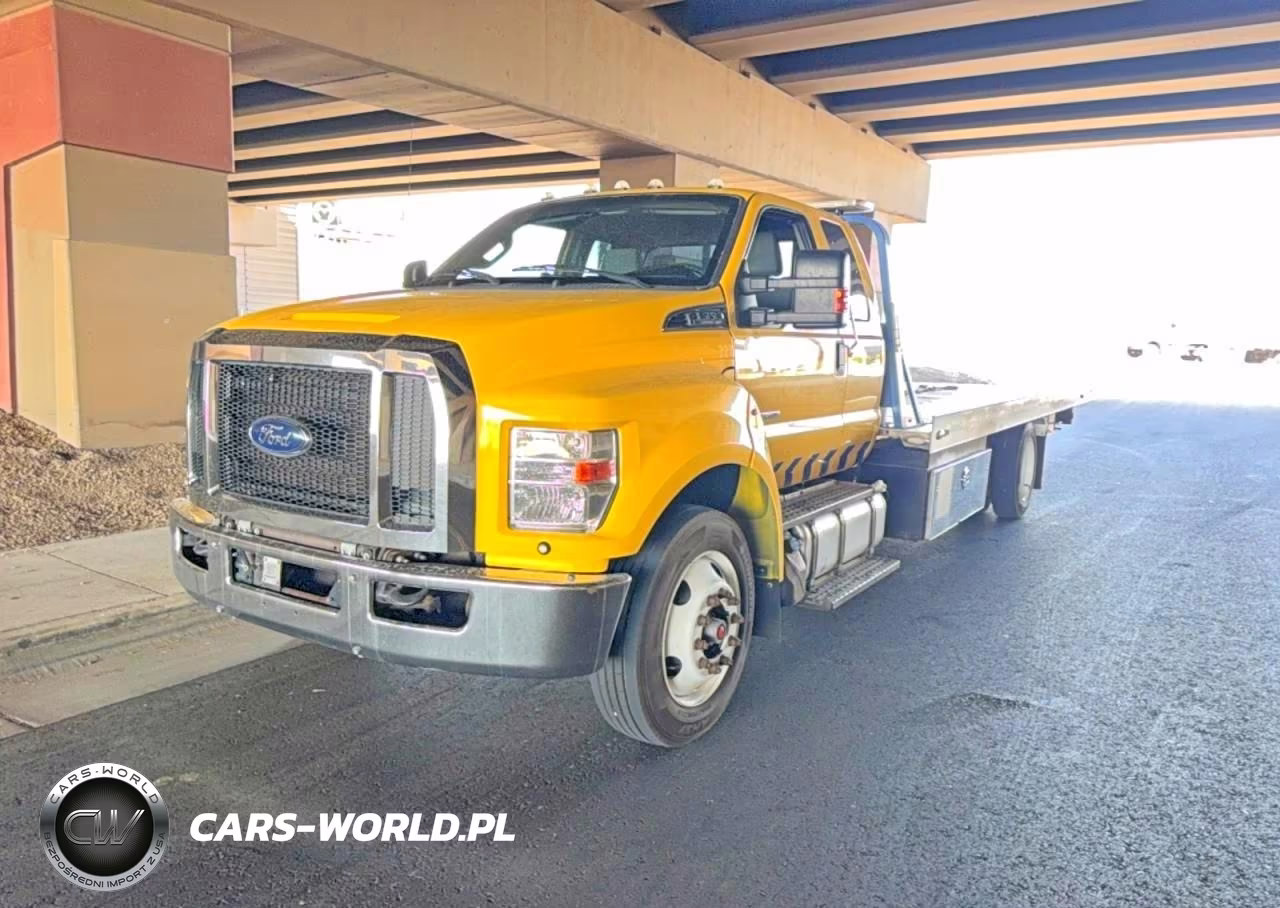 2018 Ford F650 Super Duty VIN:1FDWX6DE3JDF06832 - 2