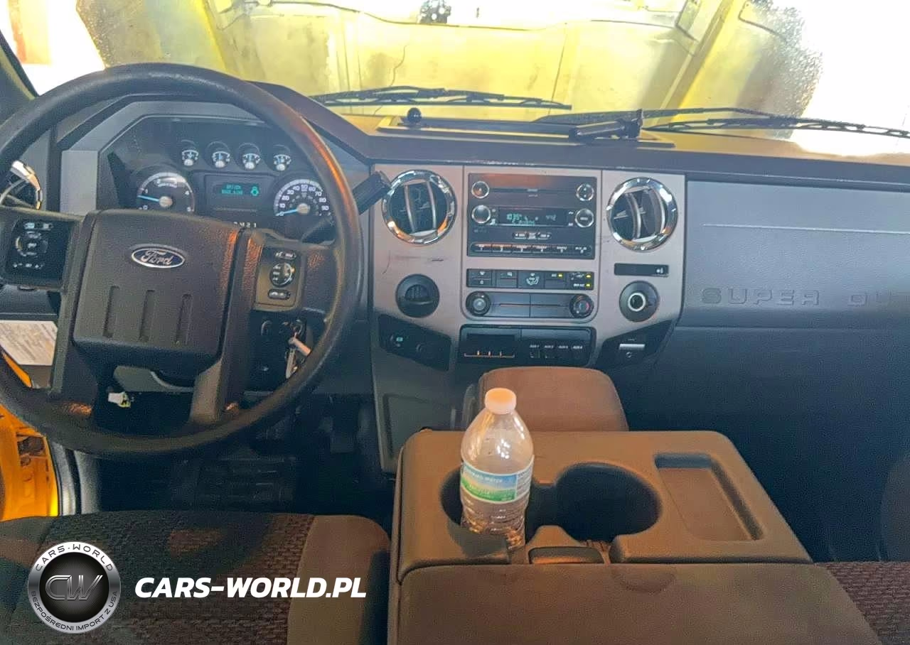 2018 Ford F650 Super Duty VIN:1FDWX6DE3JDF06832 - 9