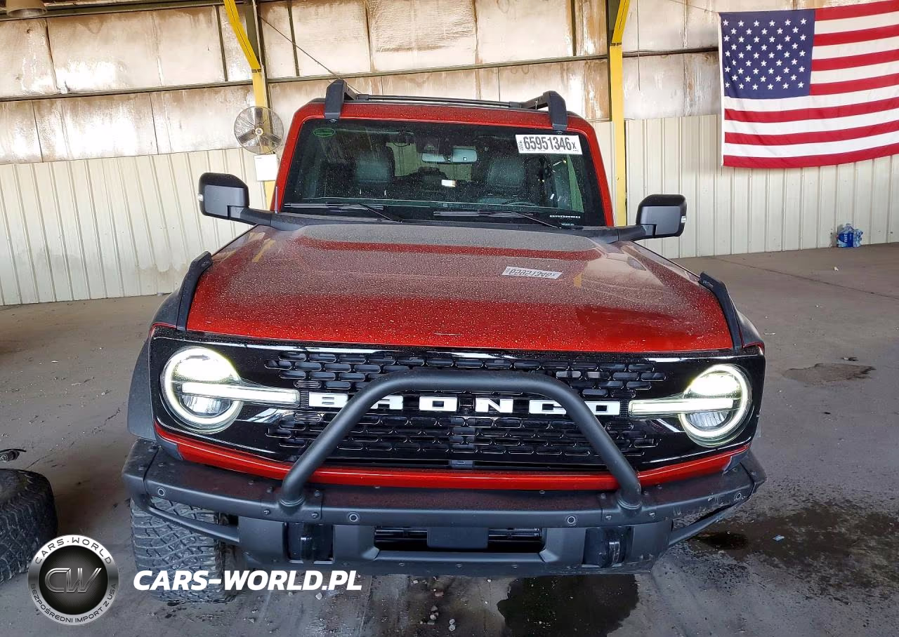 2023 Ford Bronco Base VIN:1FMEE5DP9PLA86120 - 5