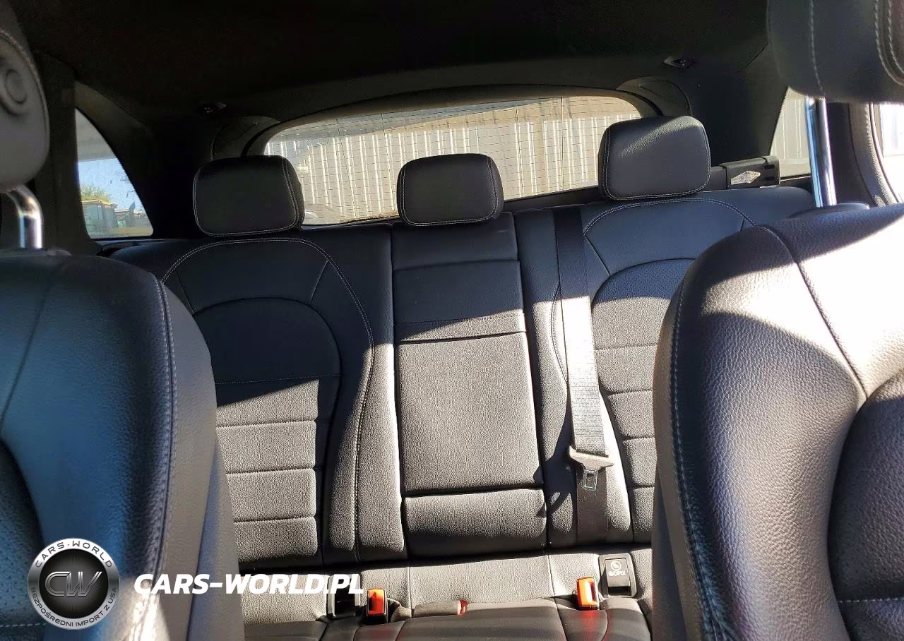 2018 Mercedes-Benz Glc 300 4Matic VIN:WDC0G4KB3JV023353 - 10