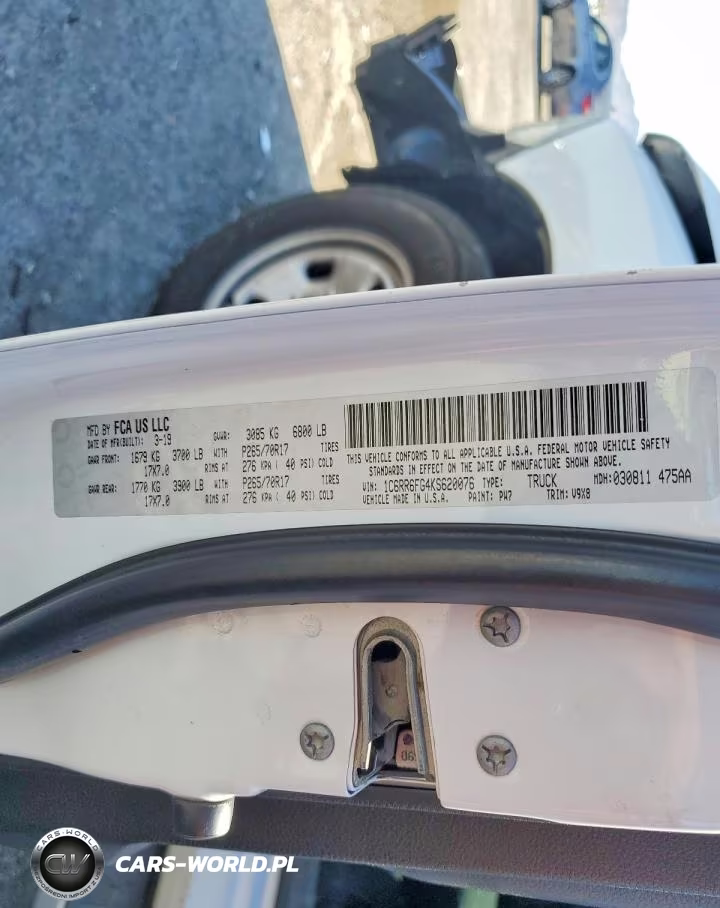 2019 Ram 1500 Classic Tradesman VIN:1C6RR6FG4KS620076 - 12