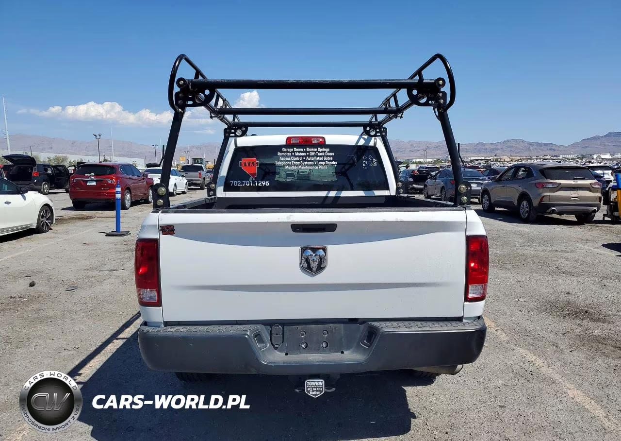 2019 Ram 1500 Classic Tradesman VIN:1C6RR6FG4KS620076 - 6